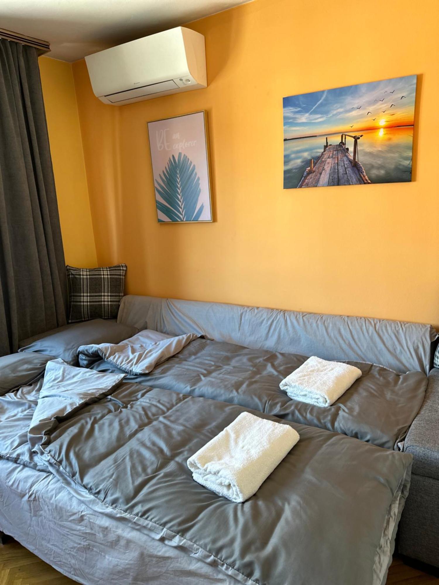 Aurelio Centar Apartment With Balcony And Free Parking Saraybosna Dış mekan fotoğraf